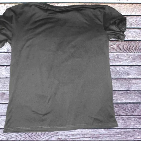 Women's shirt - Picture 2 of 3